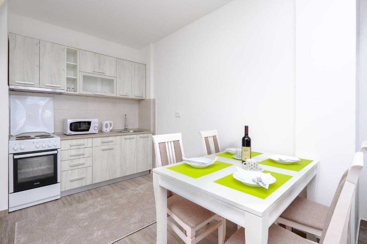 Apartment Sidro Petrovac Exterior photo